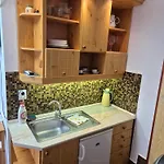 Apartment Sarreti Apartmanhaz