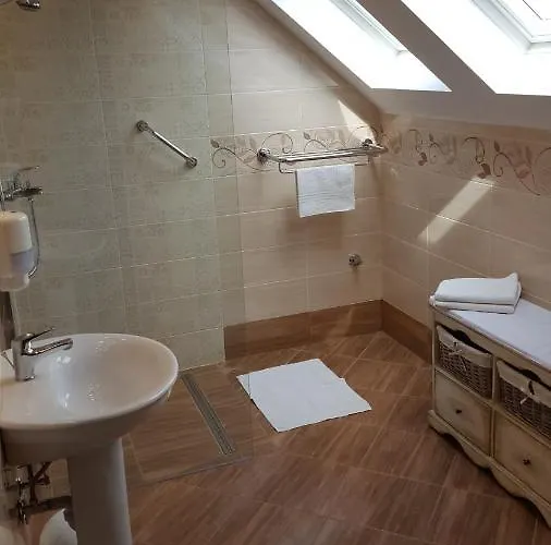 Апартаменты Sarreti Apartmanhaz Балатонфюред